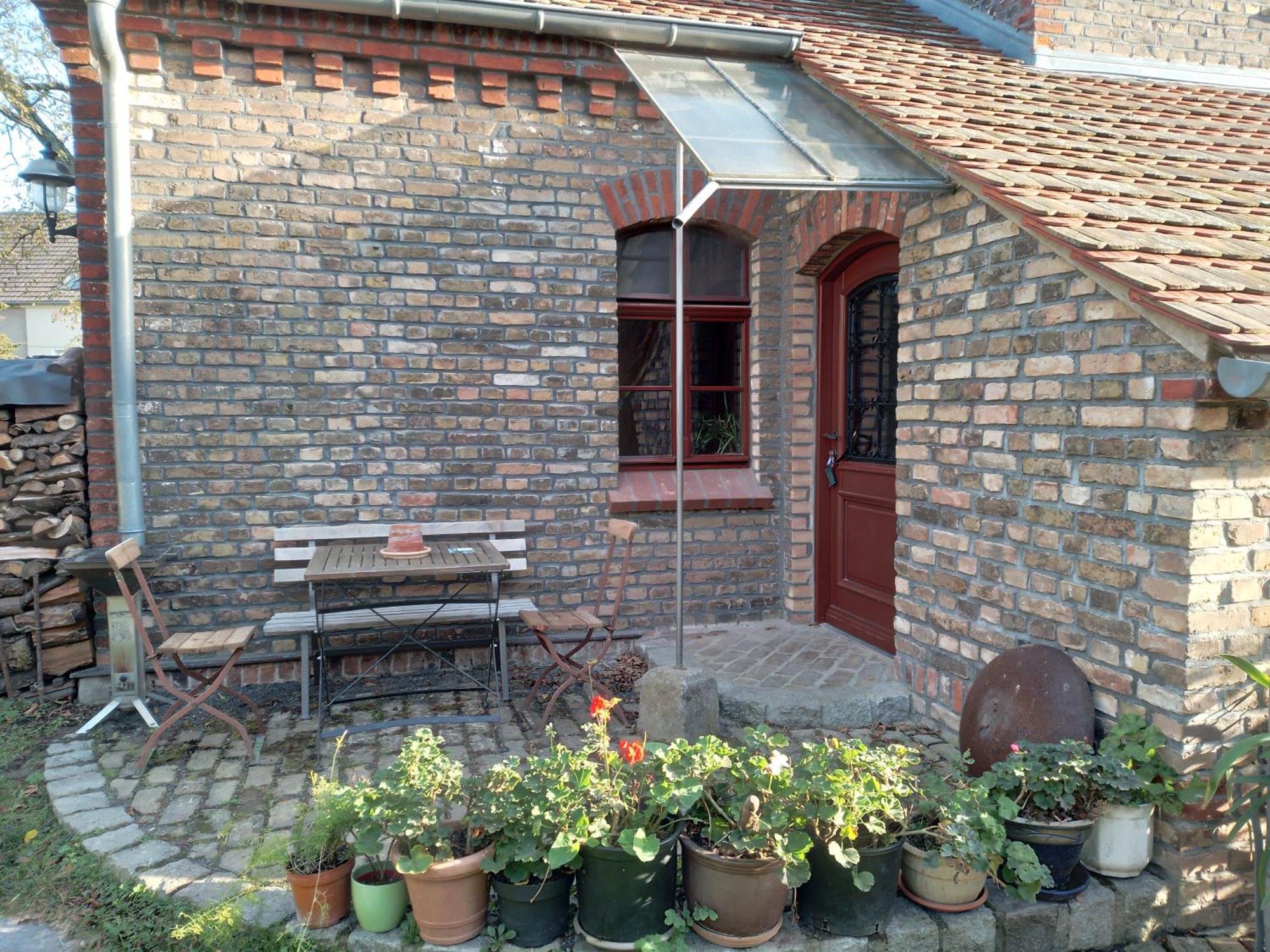Quartier Im Gutshaus Apartment Wustermark Exterior photo